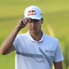 Schwab lidera en solitario tras dos jornadas en Turquía