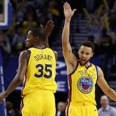 Durant, Klay y Curry destrozan a los Wolves desde el triple: 18/27