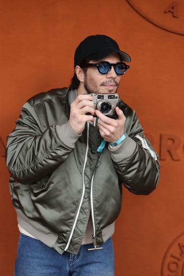 Francois Civil, musician