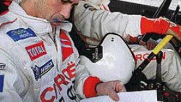 <b>SU "MEDIA NARANJA".</b> Marc Martí pasa muchos días al año sentado a la derecha de Carlos Sainz.