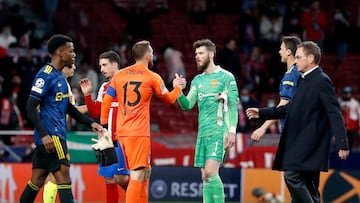 23/02/22 PARTIDO OCTAVOS  IDA CHAMPIONS LEAGUE 
ATLETICO DE MADRID - MANCHESTER UNITED 
SALUDO FIN DE PARTIDO OBLAK DAVID DE GEA 