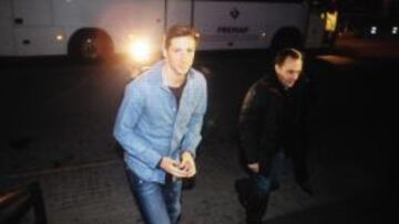 Fernando Torres llegando a la Clínica para pasar el reconocimiento médico