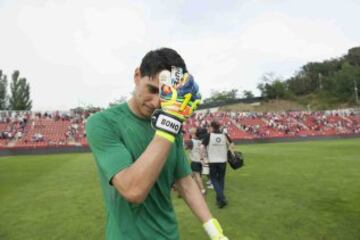 Los jugadores del Zaragoza celebran la victoria de su equipo. Bono.