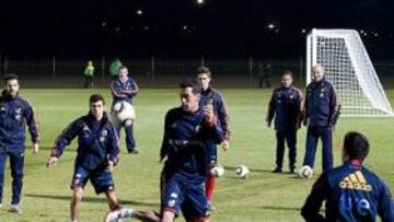 <b>PUERTA CERRADA.</b> La Selección trabajó en la tarde de este sábado en la intimidad.