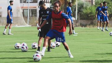 Entrenamiento del Tenerife en la mañana del lunes.