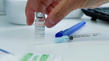 FILE PHOTO: A healthcare worker prepares a syringe at a monkeypox vaccination clinic in Montreal, Quebec, Canada, June 6, 2022. REUTERS/Christinne Muschi/File Photo