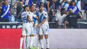 La selecci&oacute;n de Guatemala logr&oacute; completar su primera misi&oacute;n despu&eacute;s de vencer a Guyana este s&aacute;bado. Ahora se medir&aacute; a Guadalupe por el pase a Copa Oro.