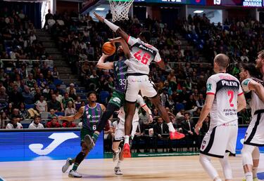 Tillie levanta al Unicaja ante un Granada valiente