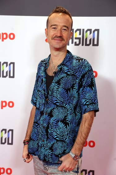 Jesús Taltavull asiste al concierto de Manuel Turizo en una nueva edición de LOS40 Básico en el Teatro Eslava.