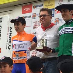 Carapaz no estará en Getxo por problemas con los vuelos