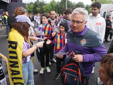 La afición del Real Valladolid volvió a ser lo mejor ante el Barcelona