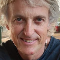 Jesús Calleja recibe críticas por la ética de su última imagen