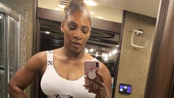 Serena Williams mostrando su cuerpo en un selfie en febrero de 2019