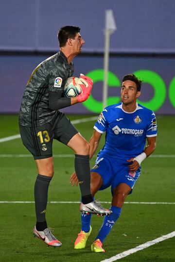 Jaime Mata y Thibaut Courtois.