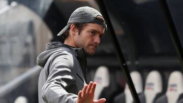 Soccer Football - Premier League - Newcastle United vs Chelsea - St James' Park, Newcastle, Britain - May 13, 2018 Chelsea's Marcos Alonso before the match REUTERS/Scott Heppell EDITORIAL USE ONLY. No use with unauthorized audio, video, d