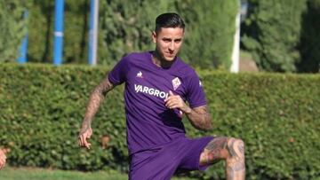 Pulgar debutó en la Fiorentina con goleada ante Galatasaray