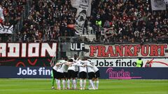 Los ultras del Eintracht desafían a Italia
