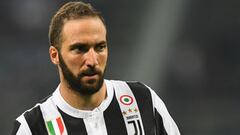 No concrete offers for Higuaín from Chelsea or Milan – Marotta