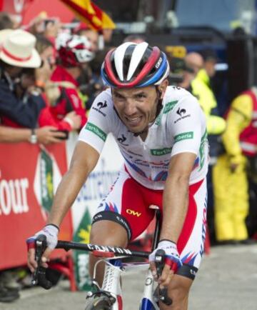 Joaquin Rodríguez cruzan la línea de meta en Cortals d' Encamp.