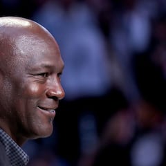 Michael Jordan se lanza a vender su equipo de la NBA, Charlotte Hornets