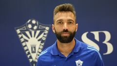 Fran Beltrán: “Lo vi cerca, jugamos de tú a tú ante el Atlético”