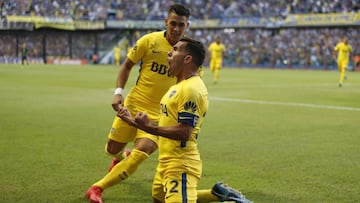 Buenos Aires, 25 Febrero 2018 Argentina
 SUPERLIGA
 Boca Juniors vs San Martin de San Juan, por la fecha 17 ta del torneo, en La Bombonera.
  Festejo de Gol de Carlos Tevez de Boca Juniors
 Foto Ortiz Gustavo
 