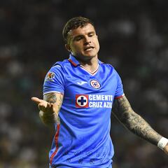 Christian Tabó seguirá en Cruz Azul este semestre