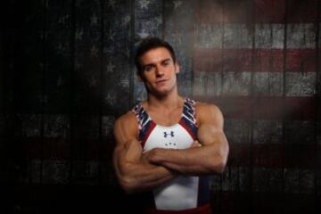 El gimnasta Sam Mikulak.