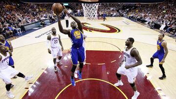 Lakers, Warriors: ¿vale Ezeli 50 millones de dólares por 3 años?