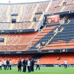 Valencia fans call for boycott of Real Madrid game at Mestalla