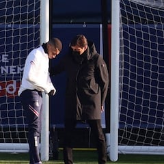 Mbappe: PSG in talks over short-term deal for Real Madrid target