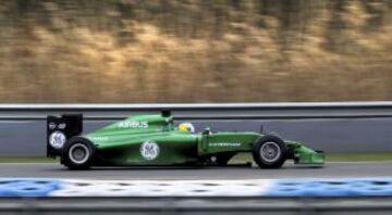 Marcus Ericsson piloto de Caterham con el nuevo CT05 en Jerez.