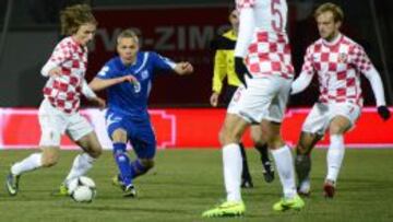 Modric, en un momento del partido ante Islandia.