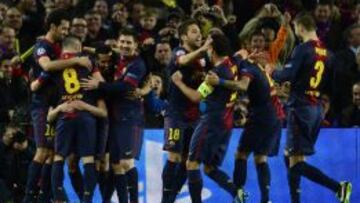 Los culés celebran un gol.