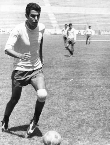 Juanito Guedes, en un entrenamiento en el Estadio Insular.