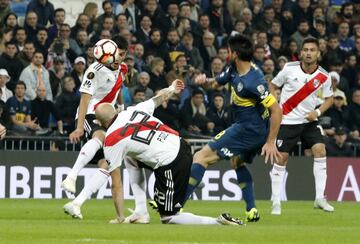 River Plate-Boca Juniors: the return leg at the Bernabéu - in pictures