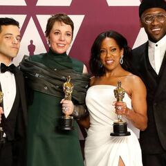 Does the Oscars have a dress code?