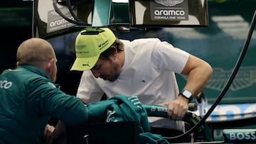 Fernando Alonso (Aston Martin AMR26). Shanghái, China. F1 2026.