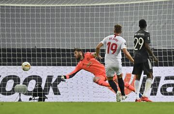 De Jong marc¨® el 2-1.