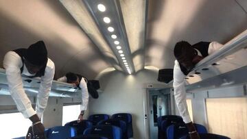 El Shaarawy, Balotelli y Niang, durmiendo en un portamaletas