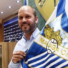 El nuevo Málaga de José Alberto arranca con 13 profesionales y mejor pinta