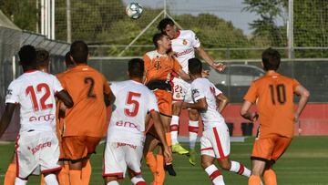 24/07/19 PRETEMPORADA PARTIDO AMISTOSO
RCD MALLORCA - PLAYAS CALVIA
BUDIMIR REMATA CABEZA