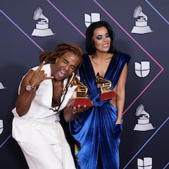 De Anitta a Bella Thorne: Así ha sido la alfombra roja de los Latin Grammy Music Awards 2021