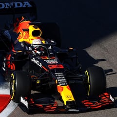 Verstappen dobla la apuesta