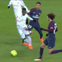 PSG's Neymar stretchered off - all the images related to injury