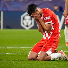 Míchel no da con la tecla en la delantera