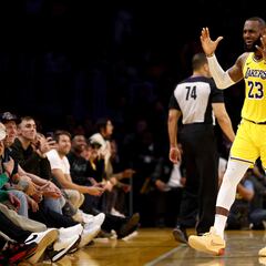 Do NBA in-season tournament games count for the regular season?