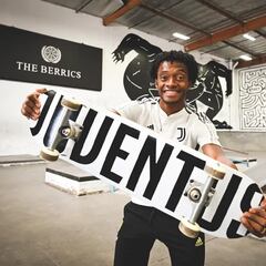 La Juve elogia a Cuadrado: Regate ardiente y pesadilla para rivales