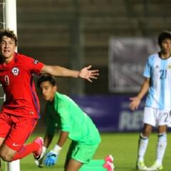 El olvidado desafío que marcó la relación entre la Sub 17 y Leiva