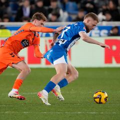 Carlos Vicente: “El punto nos aleja un poco más del descenso”